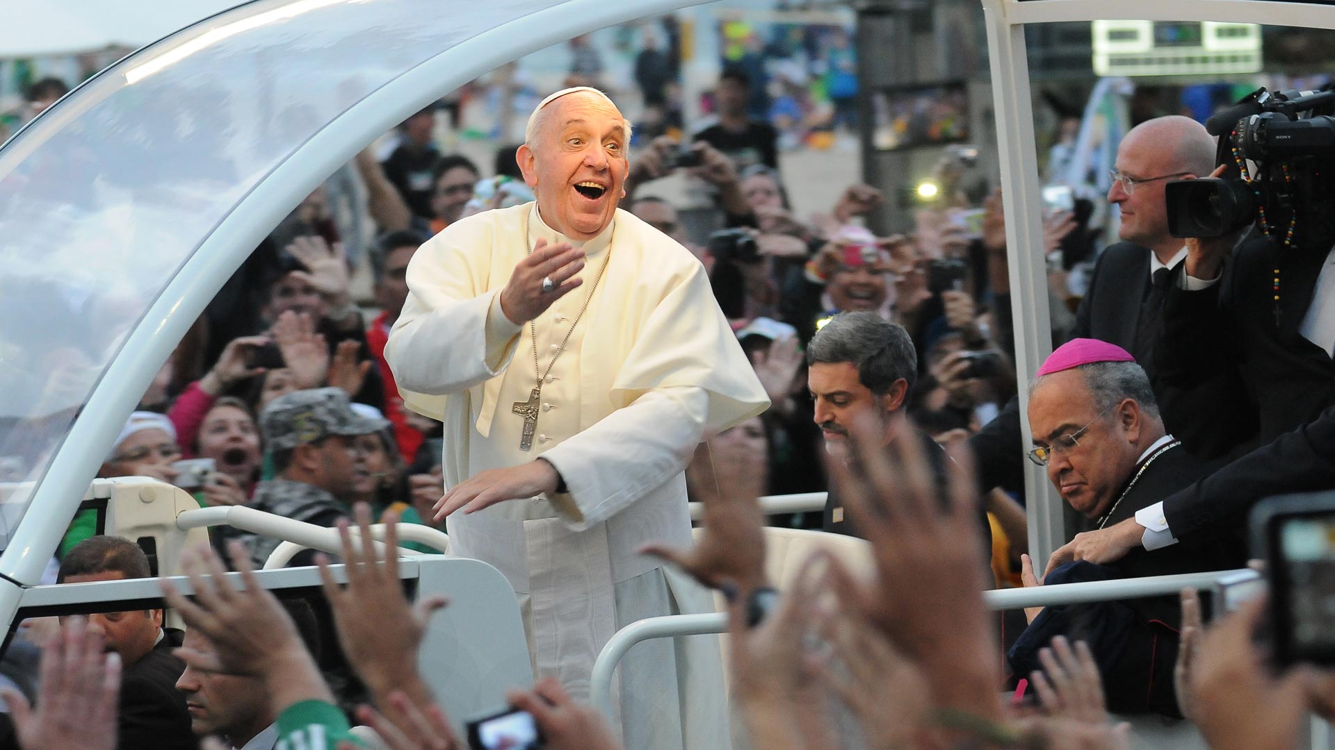 papafrancisco_cuarterolo_4_caja