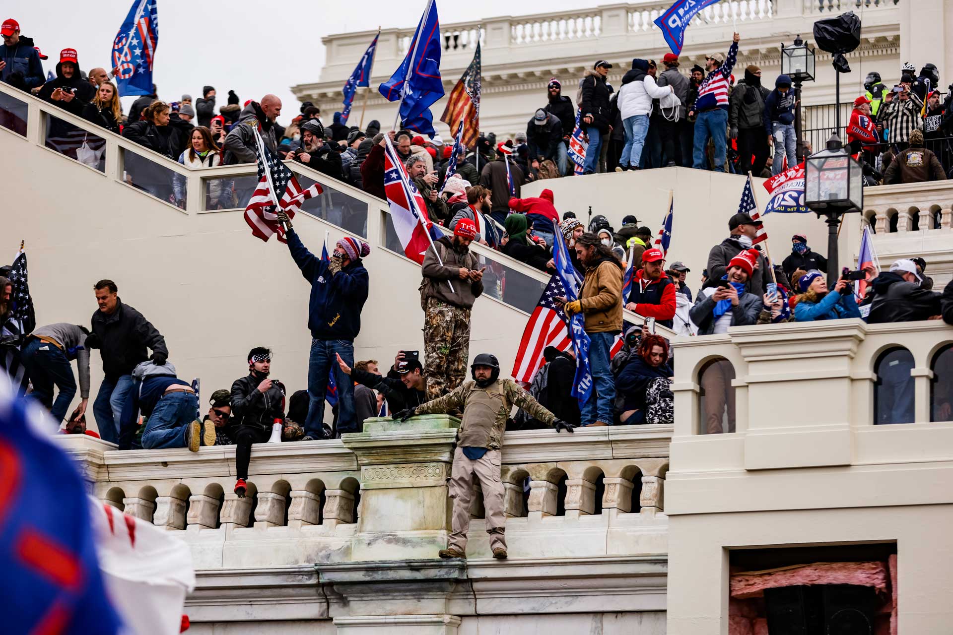 La-herida-inestable-del-supremacismo_03