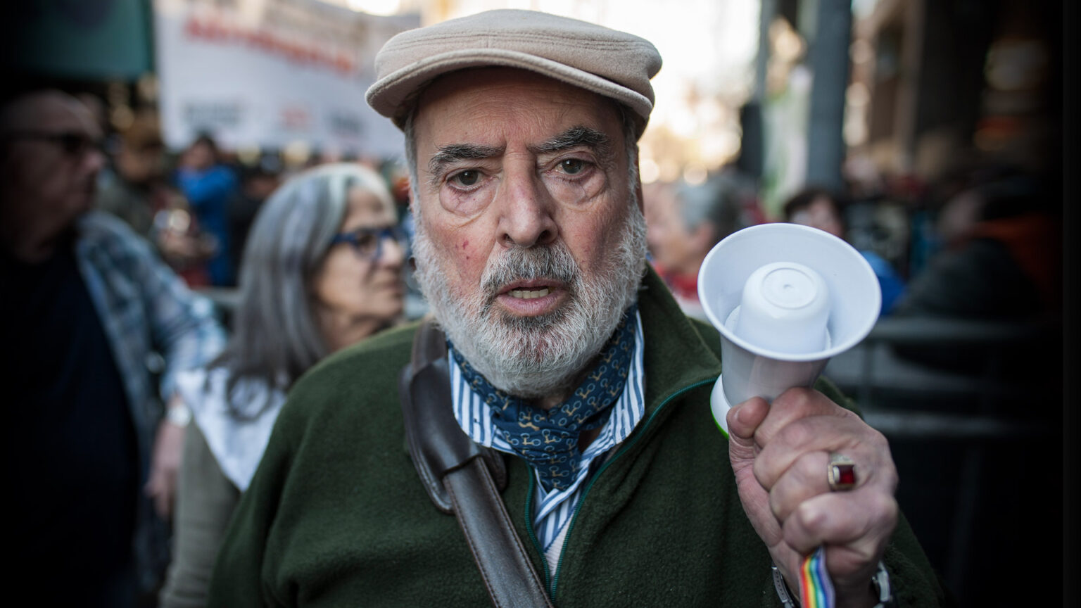 Adrian_Perez_01_port-1536x864